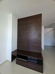 East Coast Road (D15), Apartment #568875091